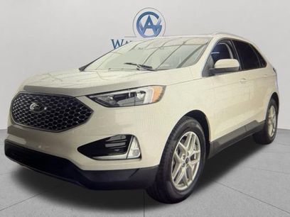 Used 2024 Ford Edge SEL w/ Convenience Package