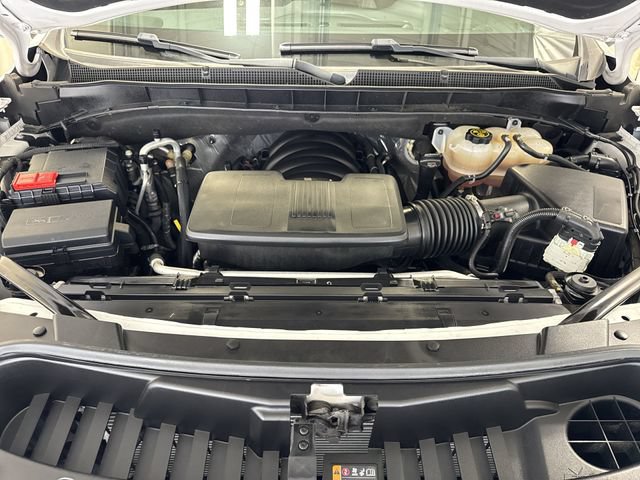Used 2023 Chevrolet Suburban RST w/ Sport Performance Package AWD/4WD image 34