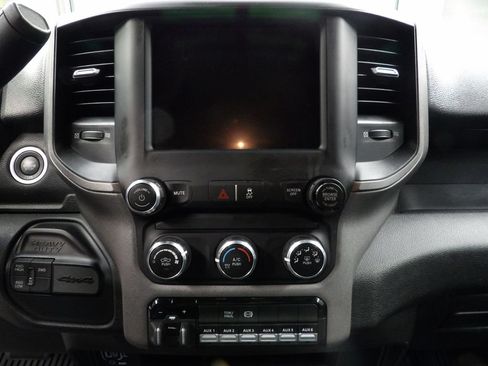 Used 2024 RAM 3500 Tradesman w/ Chrome Appearance Group AWD/4WD image 40