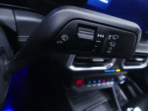 Used 2024 Ford Mustang Premium RWD image 21