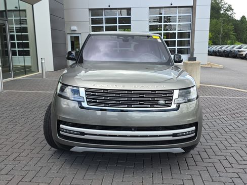 Certified 2023 Land Rover Range Rover Autobiography AWD/4WD image 2