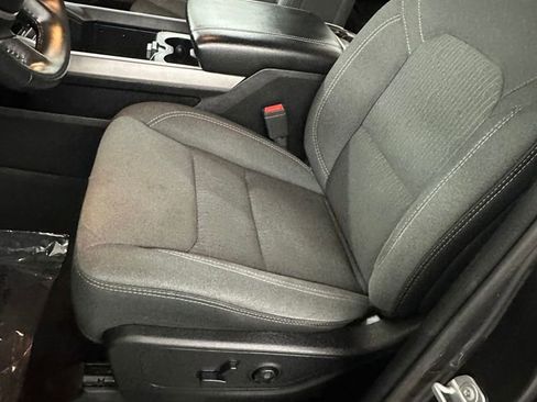 Used 2020 RAM 1500 Big Horn AWD/4WD image 13