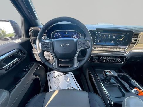 Used 2024 Chevrolet Silverado 1500 ZR2 w/ Technology Package AWD/4WD image 10