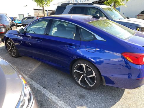 Used 2021 Honda Accord Sport Special Edition image 3