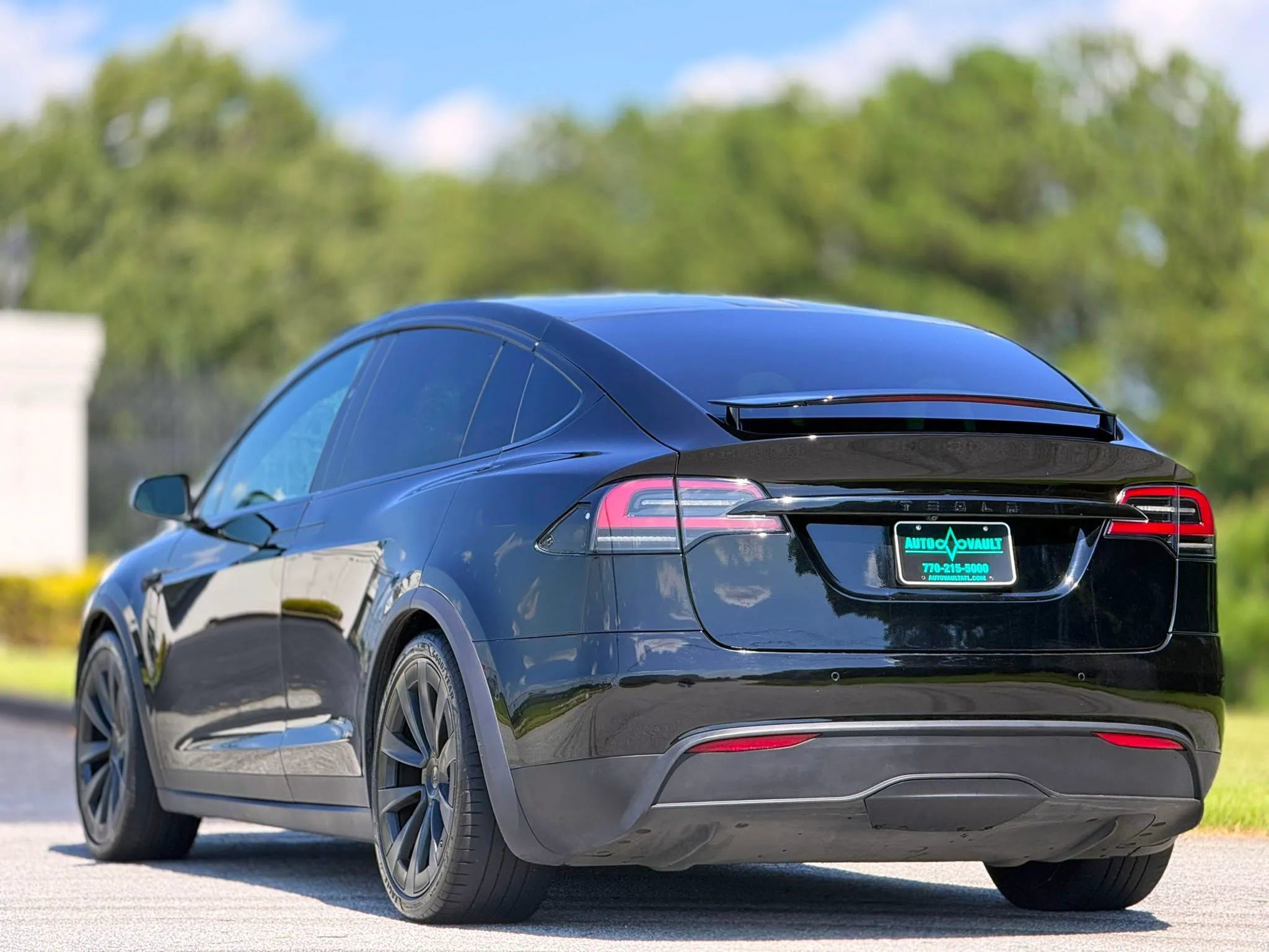 Used 2022 Tesla Model X AWD/4WD image 9