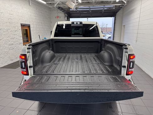 Used 2024 RAM 2500 Limited image 10