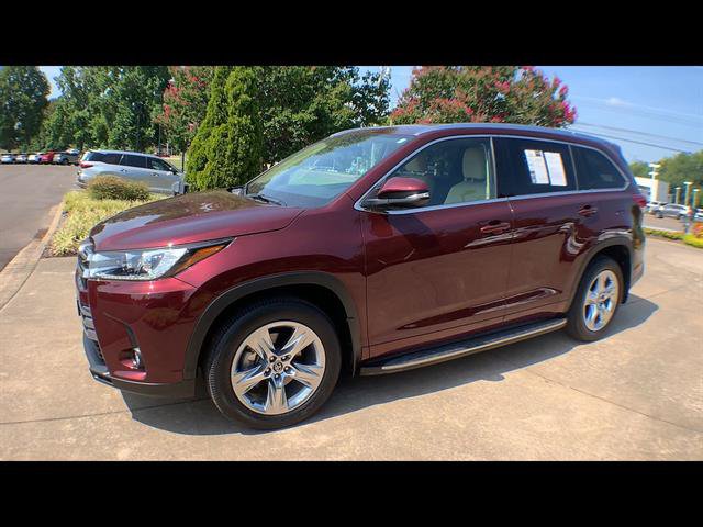 Used 2019 Toyota Highlander Limited FWD image 4
