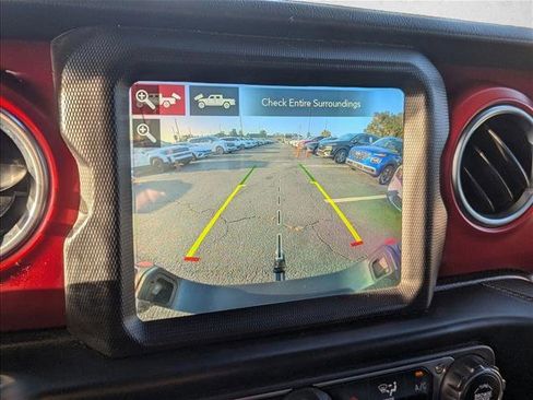 Used 2020 Jeep Gladiator Rubicon image 14
