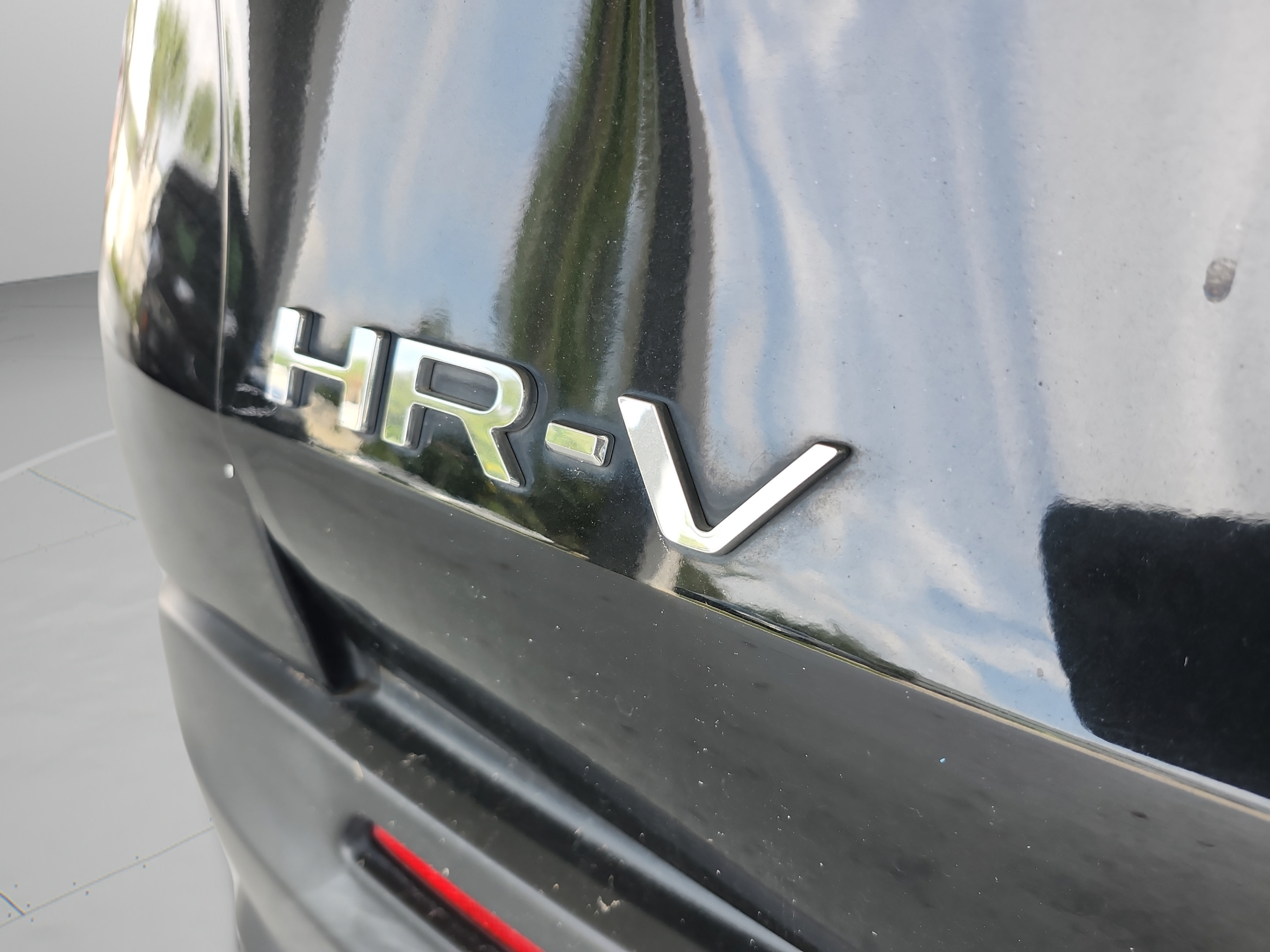 Used 2024 Honda HR-V LX image 26