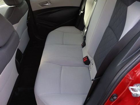 Used 2020 Toyota Corolla LE w/ LE Convenience Package image 11