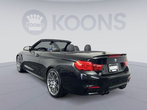 Used 2016 BMW M4 Convertible image 8