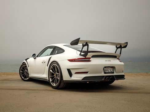 Used 2019 Porsche 911 GT3 RS image 8
