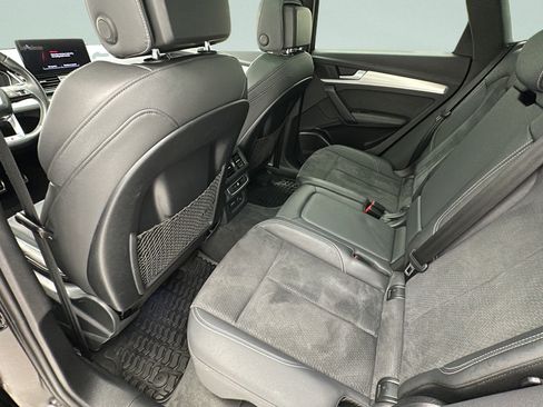 Used 2021 Audi SQ5 Premium Plus w/ Premium Plus Package AWD/4WD image 9