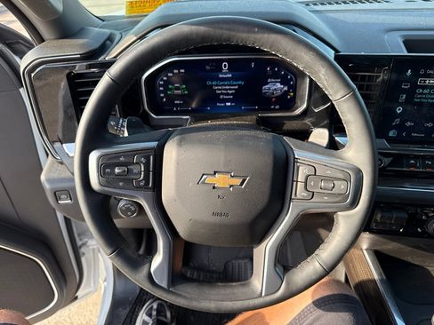 Used 2026 Chevrolet Silverado 1500 LT w/ Texas Edition Plus AWD/4WD image 22