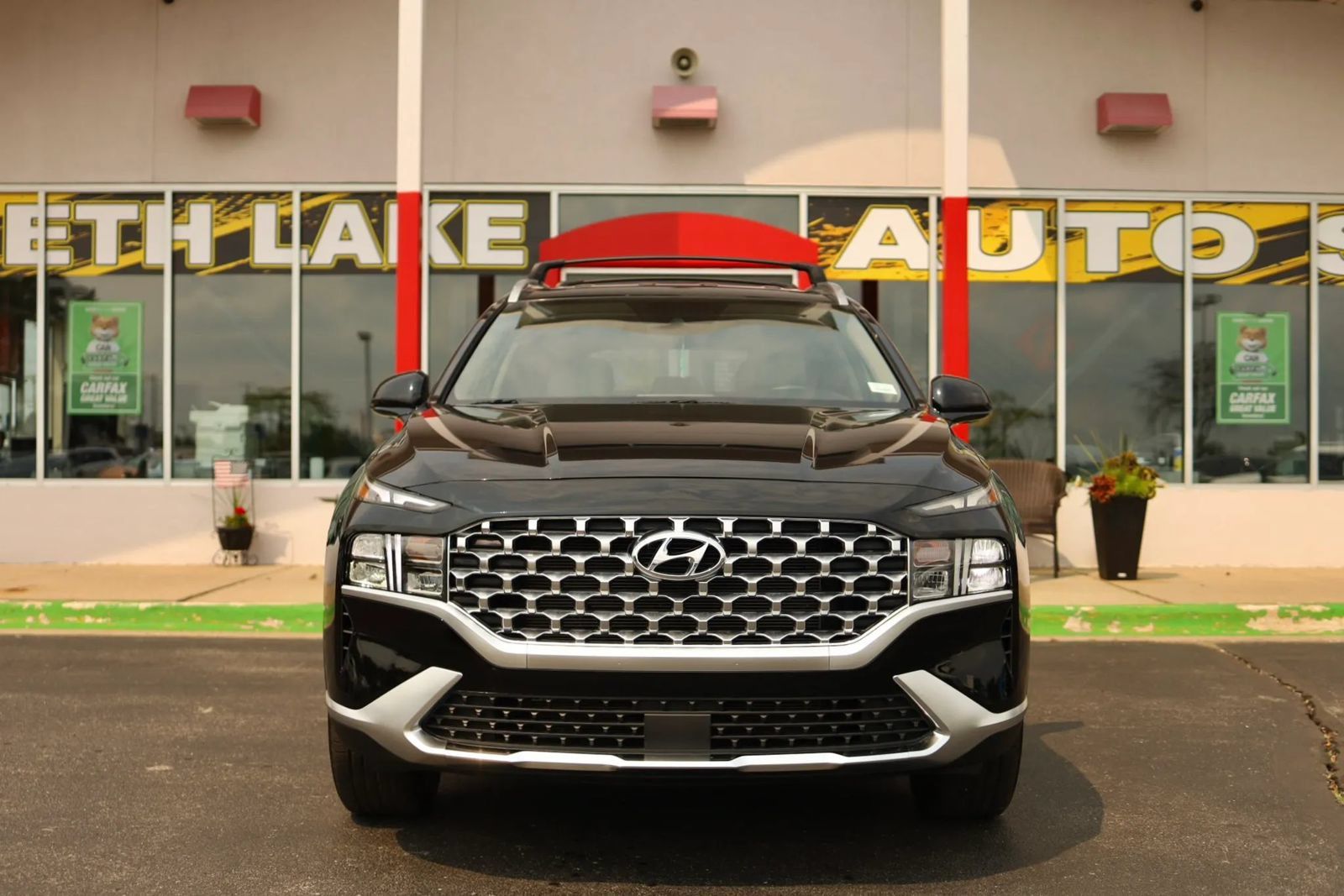 Used 2022 Hyundai Santa Fe SEL AWD/4WD image 2