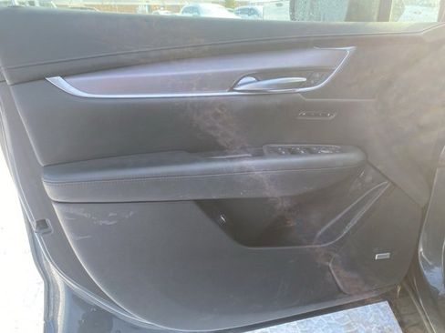 Used 2019 Cadillac XT5 Luxury image 5