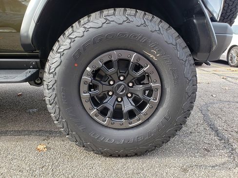 New 2025 Ford Bronco Raptor image 15