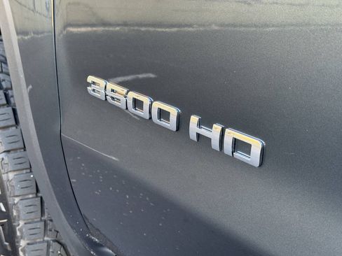 Used 2017 GMC Sierra 3500 4x4 Crew Cab image 11