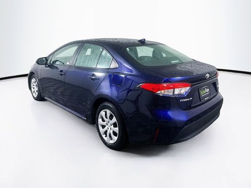 Used 2023 Toyota Corolla LE image 5