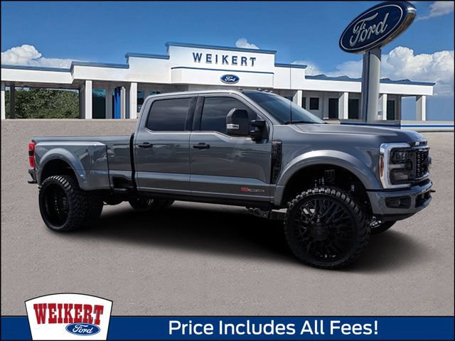 Used 2026 Ford F450 Platinum w/ Platinum Plus Package AWD/4WD image 1