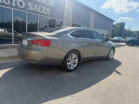 Used 2019 Chevrolet Impala LT FWD image 7