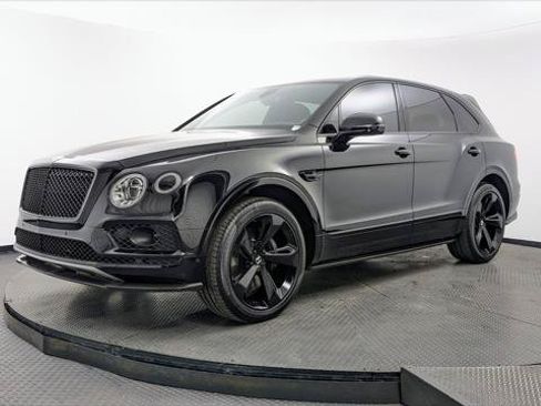 Used 2018 Bentley Bentayga AWD/4WD image 2