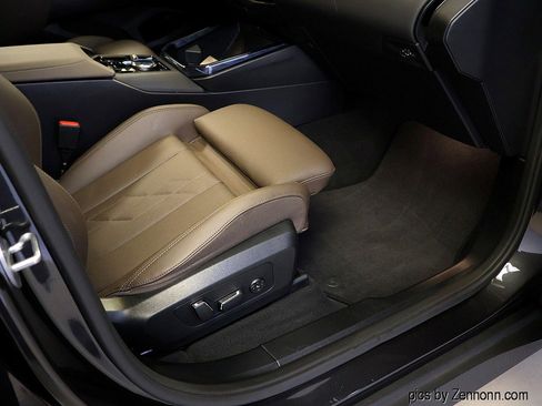 Certified 2025 BMW X3 xDrive30 AWD/4WD image 37
