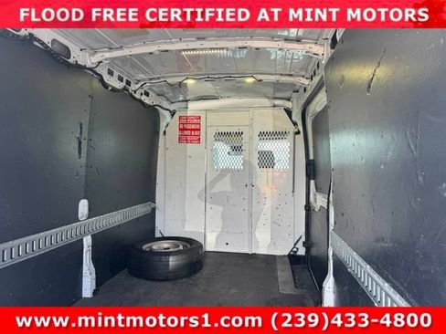 Used 2017 Ford Transit 350 148 Medium Roof RWD image 5