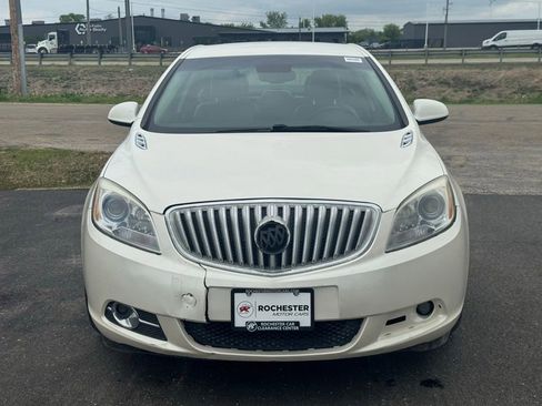 Used 2013 Buick Verano FWD image 34