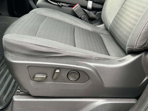 Used 2022 Chevrolet Silverado 1500 Custom image 16