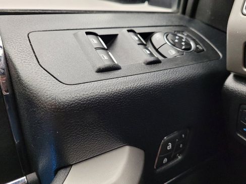 Used 2020 Ford F150 Lariat w/ Equipment Group 502A Luxury AWD/4WD image 27