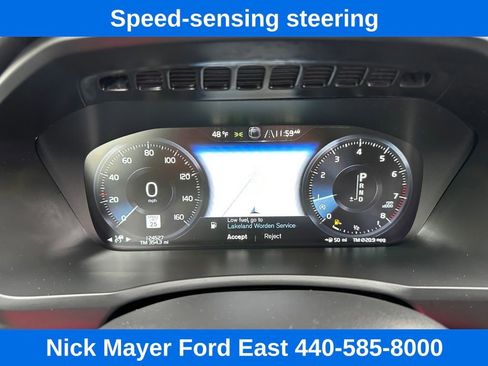 Used 2018 Volvo XC90 T6 Momentum w/ Convenience Package image 16