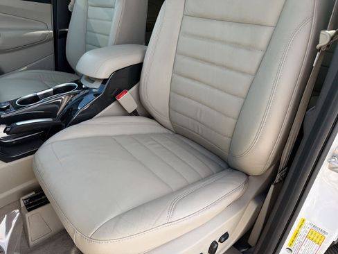 Used 2016 Ford Escape Titanium w/ Equipment Group 301A image 17