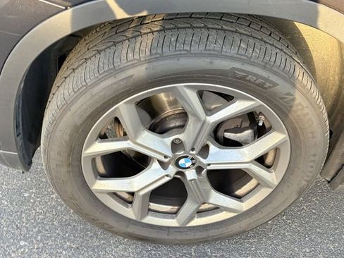 Used 2023 BMW X3 sDrive30i w/ Convenience Package RWD image 4