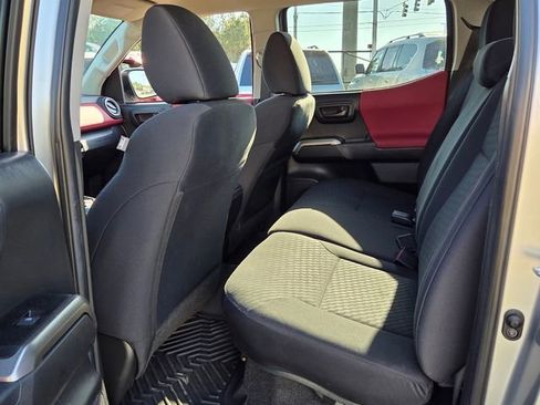 Used 2023 Toyota Tacoma 2WD Double Cab image 6