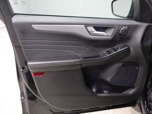 Used 2024 Ford Escape Platinum AWD/4WD image 14