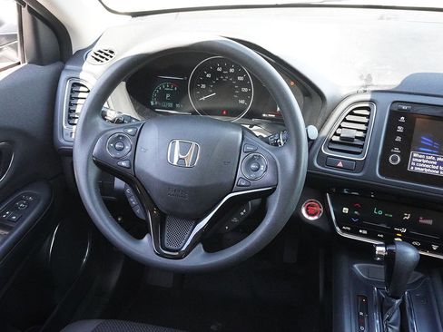 Used 2021 Honda HR-V EX image 32