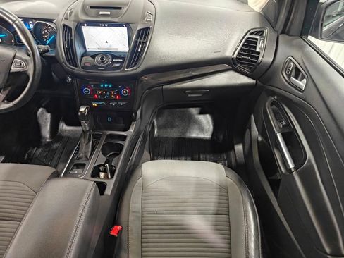 Used 2017 Ford Escape Titanium AWD/4WD image 24
