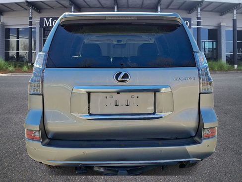 Used 2023 Lexus GX 460 Premium image 5