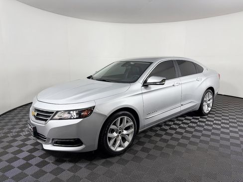 Used 2018 Chevrolet Impala Premier image 2
