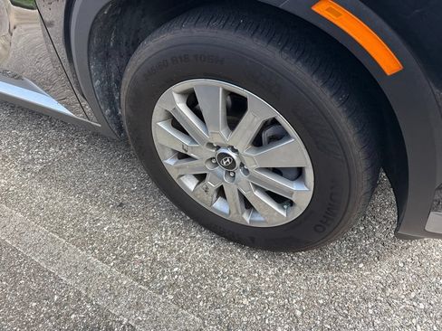 Used 2024 Hyundai Palisade SEL FWD image 13