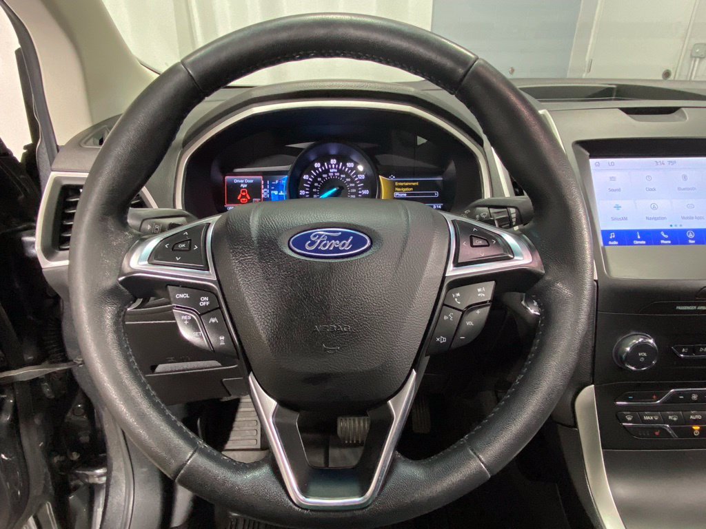 Used 2020 Ford Edge SEL w/ Convenience Package AWD/4WD image 21