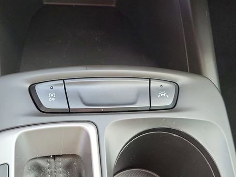 Certified 2024 Chevrolet Trax LS w/ LS Convenience Package image 29