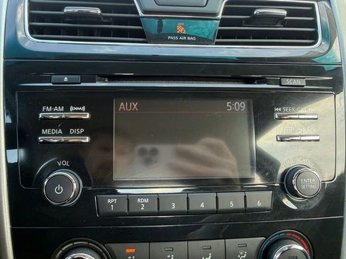 Used 2015 Nissan Altima 2.5 S w/ Power Driver Seat Package FWD image 17
