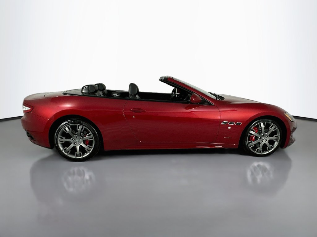 Used 2013 Maserati GranTurismo Sport RWD image 38