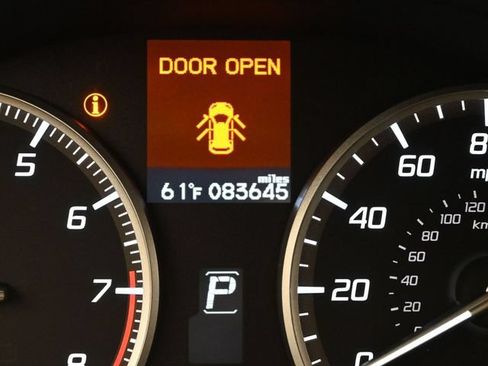 Used 2017 Acura RDX AWD image 34