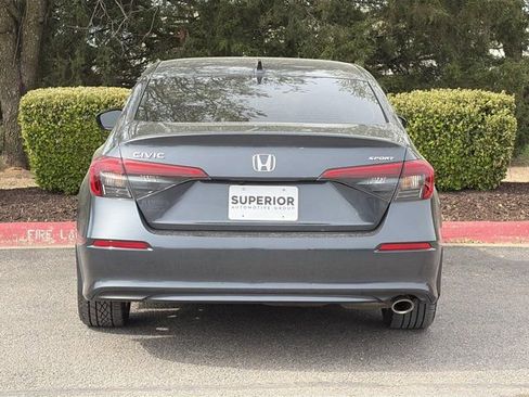 Used 2024 Honda Civic Sport image 4