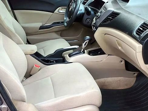 Used 2012 Honda Civic LX image 3