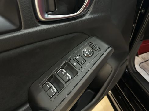 Used 2025 Honda Civic Type R image 16