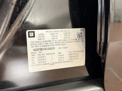 Used 2016 Chevrolet Colorado Z71 AWD/4WD image 41